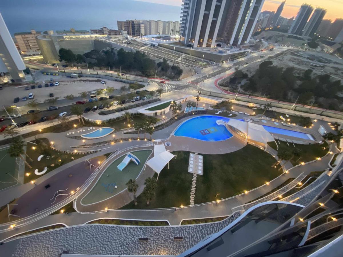 Lujoso Apartament Con Impresionantes Vistas Al Mar Benidorm Ngoại thất bức ảnh