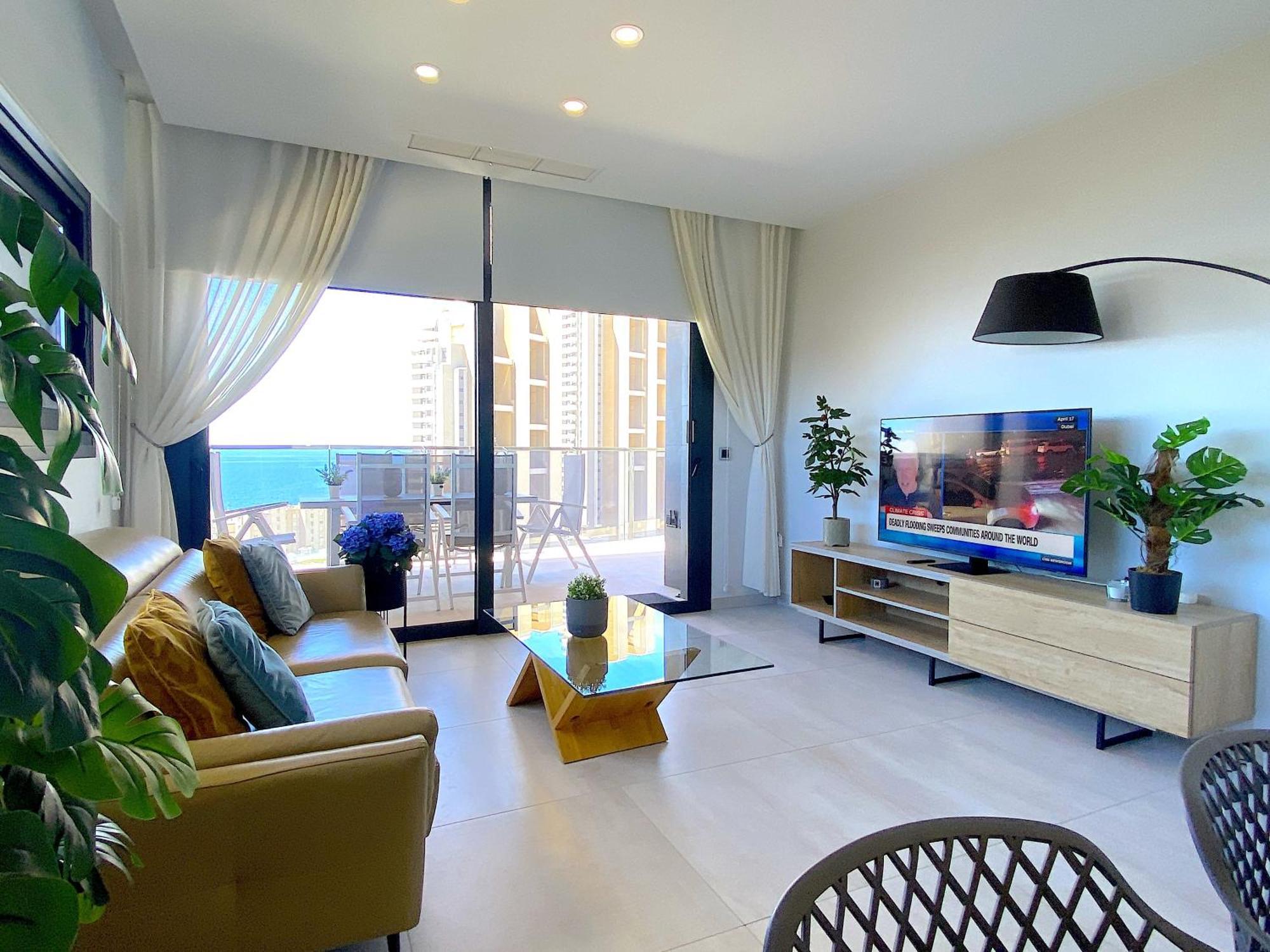 Lujoso Apartament Con Impresionantes Vistas Al Mar Benidorm Ngoại thất bức ảnh