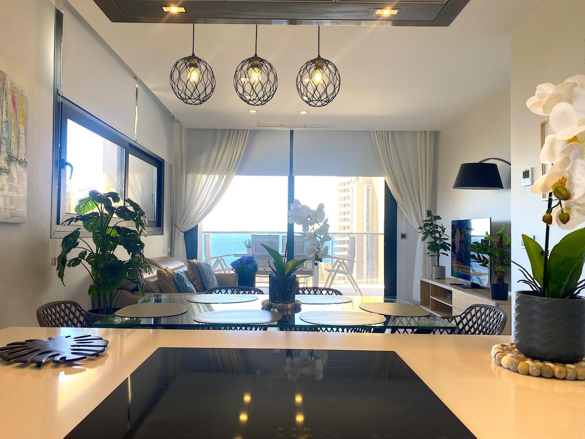 Lujoso Apartament Con Impresionantes Vistas Al Mar Benidorm Ngoại thất bức ảnh