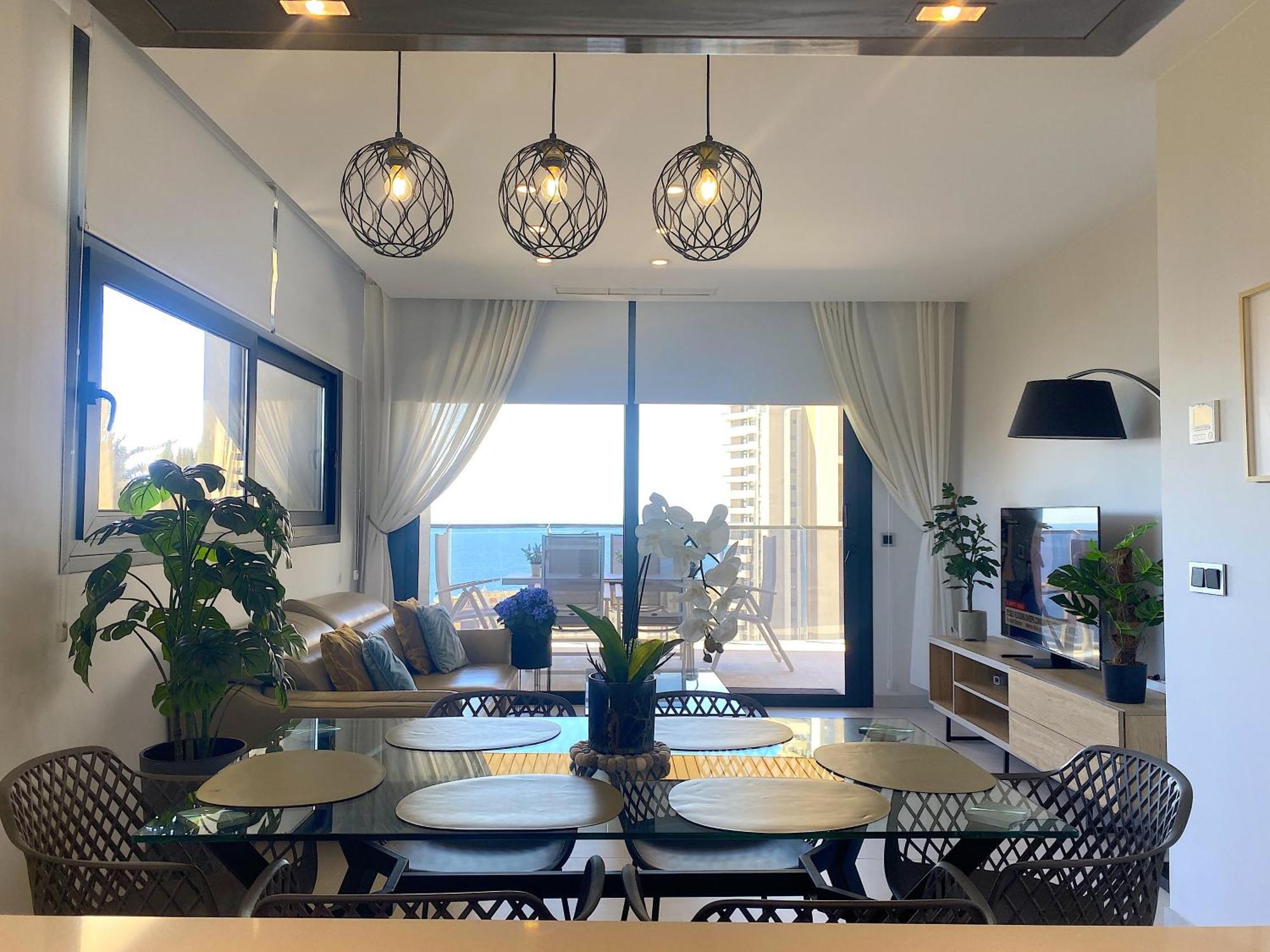 Lujoso Apartament Con Impresionantes Vistas Al Mar Benidorm Ngoại thất bức ảnh