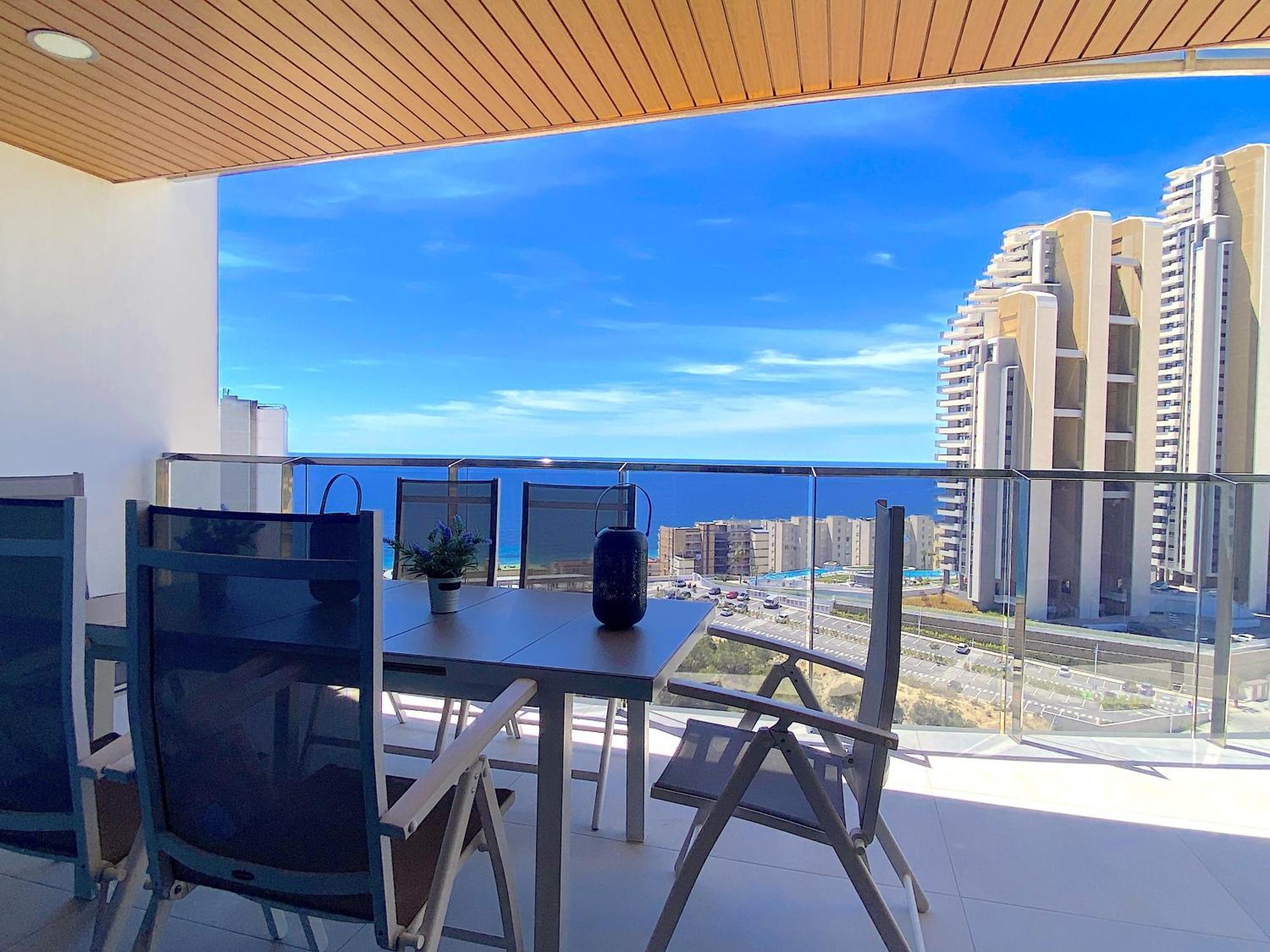 Lujoso Apartament Con Impresionantes Vistas Al Mar Benidorm Ngoại thất bức ảnh